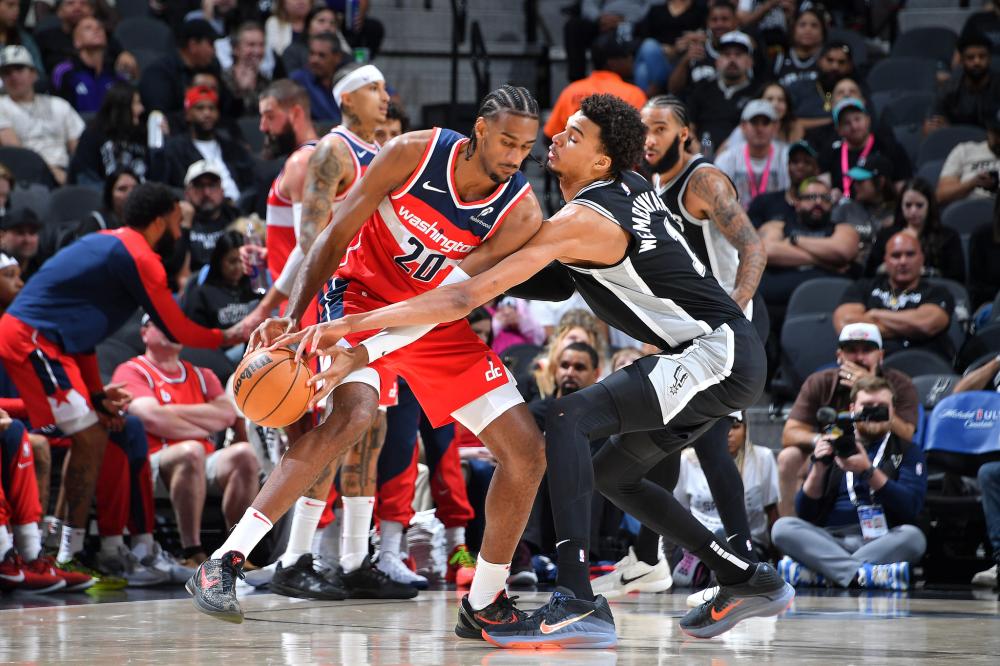 在紧张的对 在紧张的对